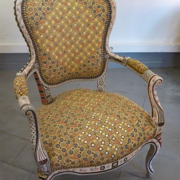 Fauteuil - Tissu et bois peints